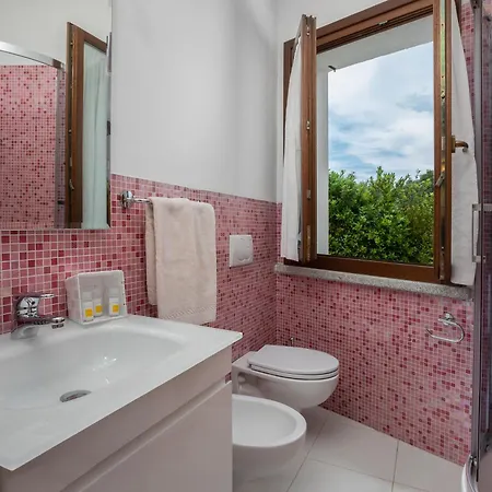 The Square Depandance Bed & Breakfast